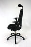 Rh Logic 400 Chair | Headrest | 8s Armrests | Immaculate Black Upholstery